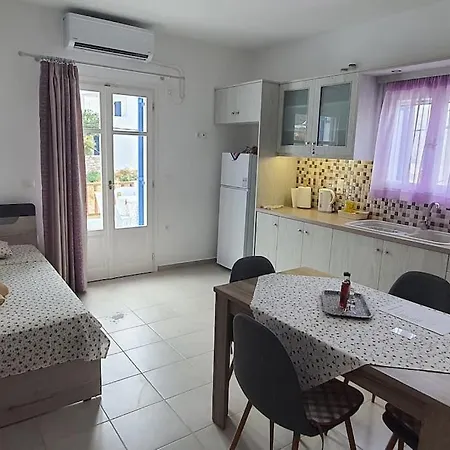 Апартаменты Larinaki's Cozy No1 *